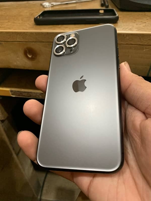 iphone 11 pro 1