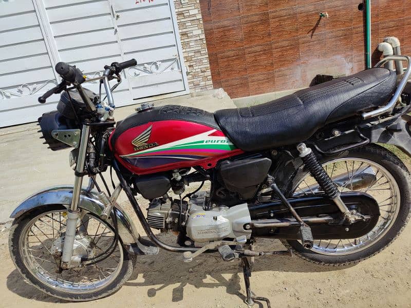 Honda 100 all genuine condition 1