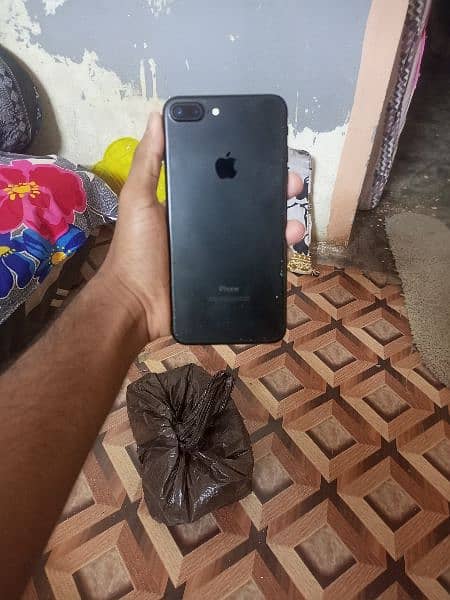 IPhone 7 Plus 128GB PTA Approved 0315/2956/474 6