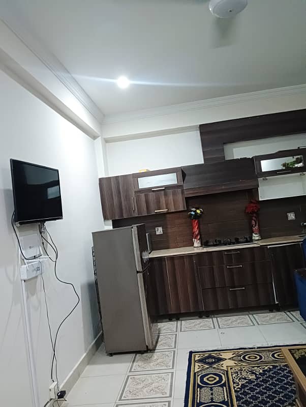 Monthly basis 1bed apartment for rent 1