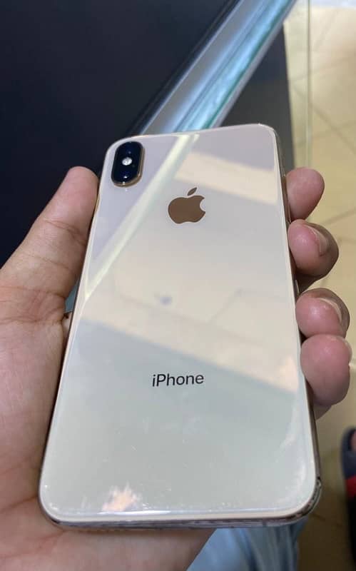 iPhone XS 0