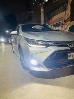 Toyota Altis Grande 2017 ( 03232559518 waley on hai