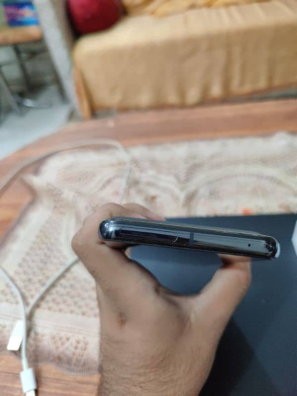 Google pixel 8 Pro PTA approved 4