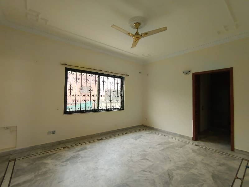 One Kanal Separate Gate Marble Flooring Upper Portion Available On Rent In I-8 15