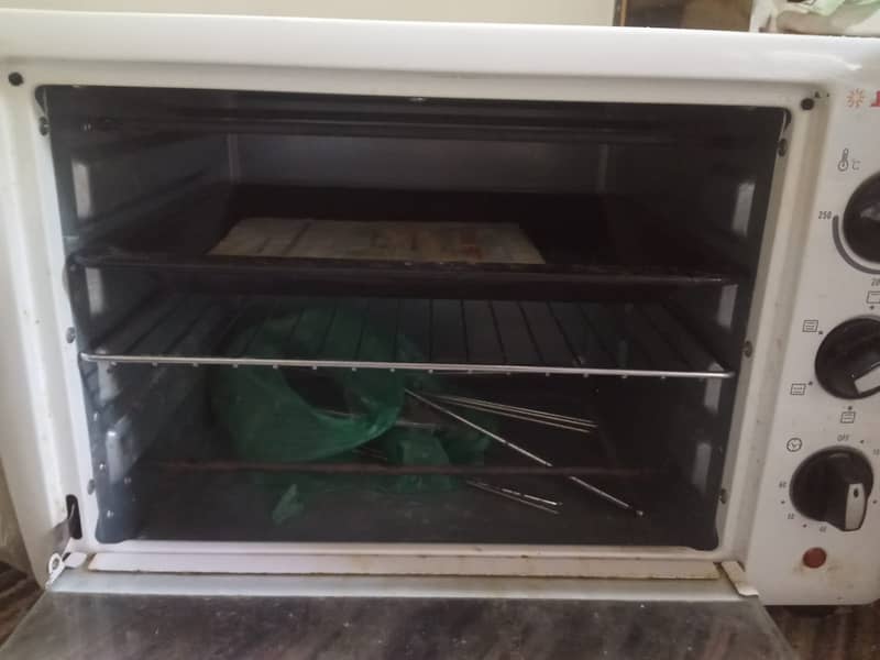 Jackpot JP-350T Microwave Oven 3