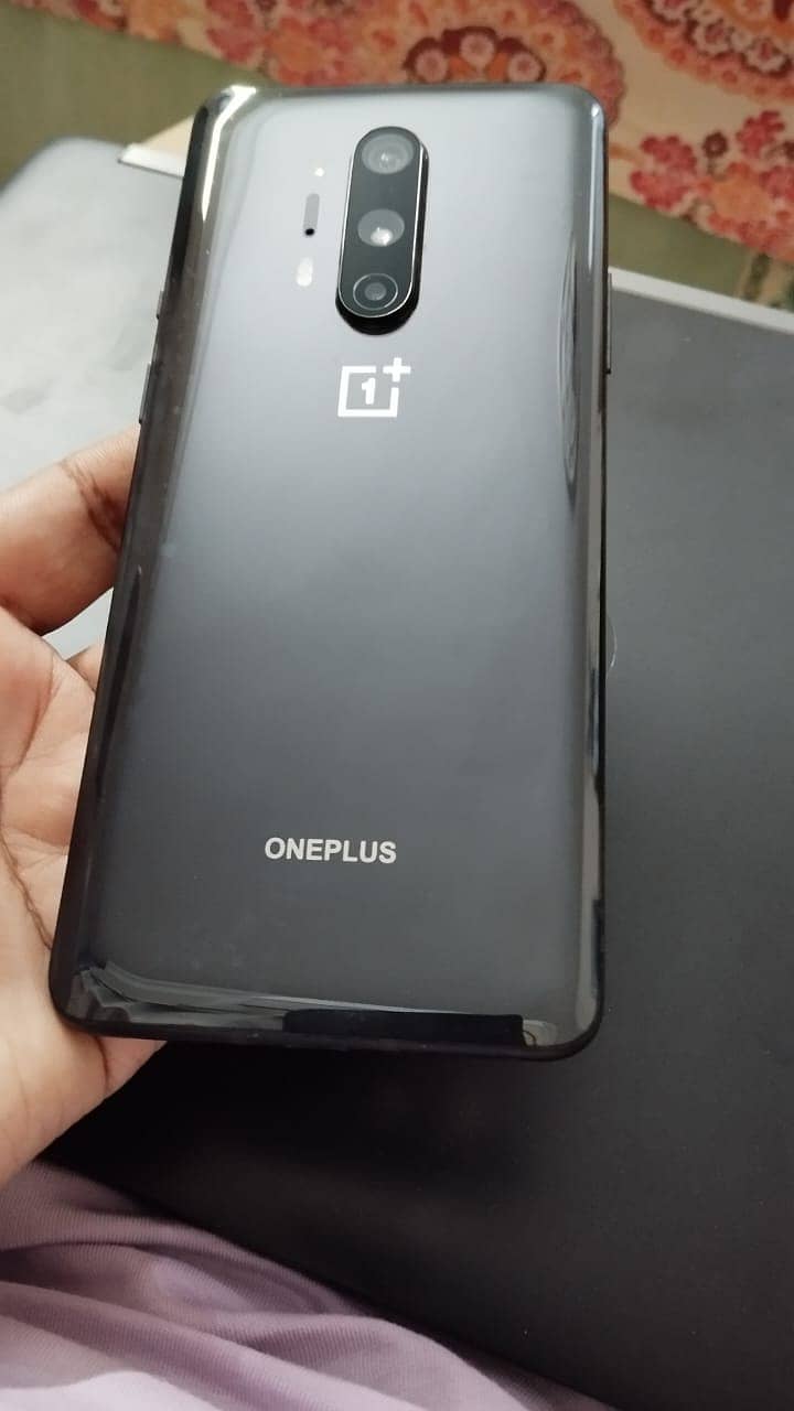 OnePlus 8 pro 2