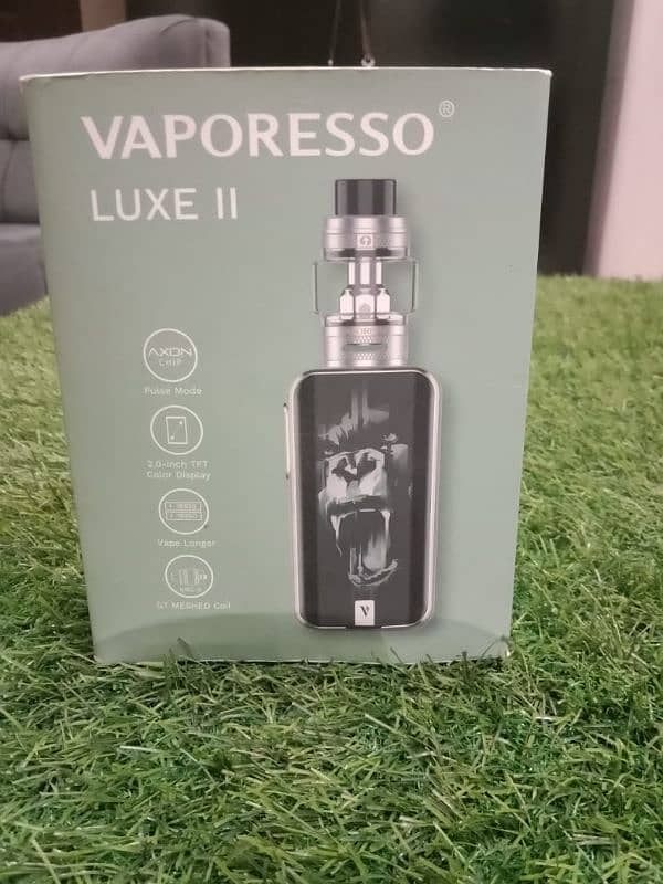 Luxe II 220W Heavy Vape Brand New Condition 0