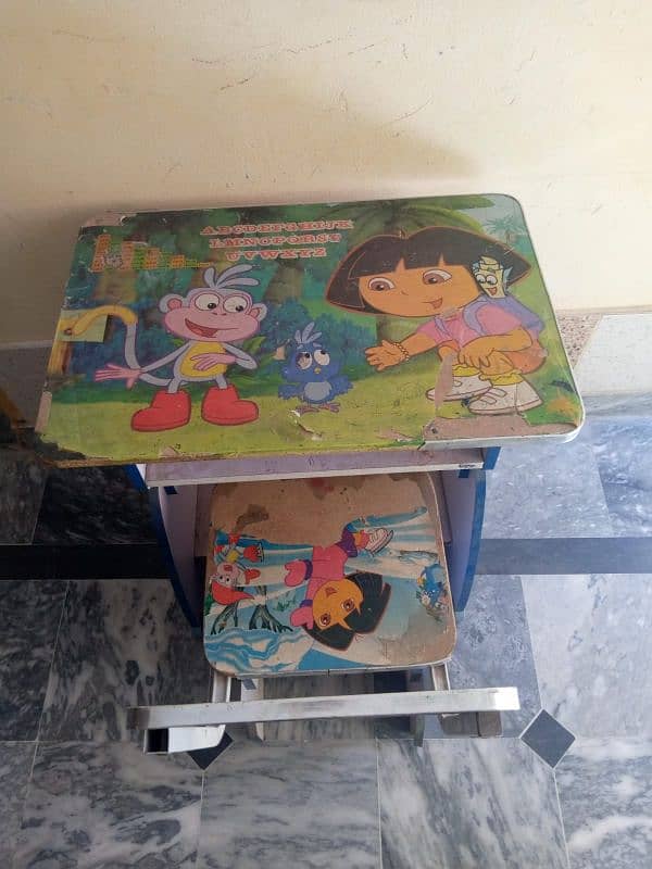 Study Table for Kids 1