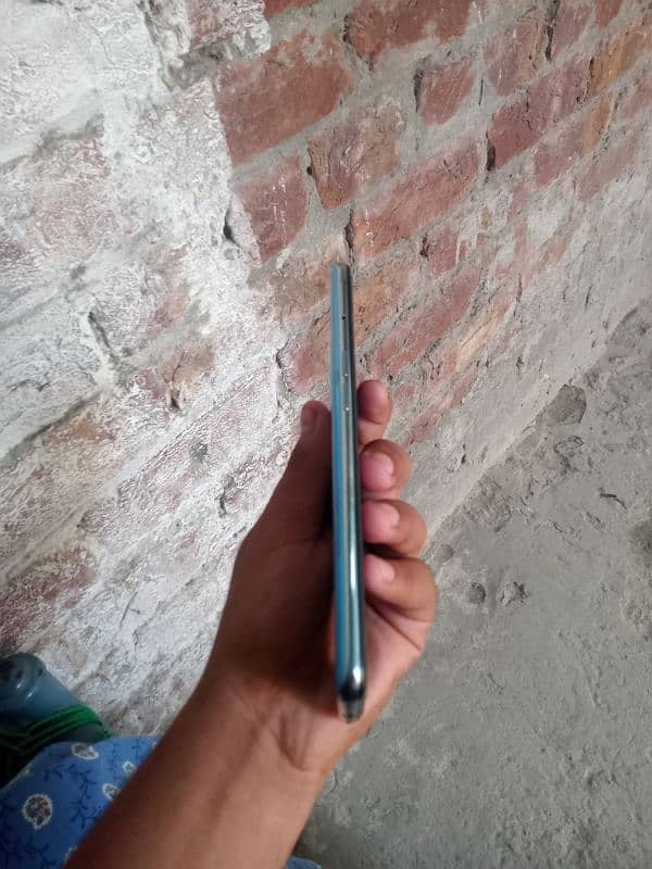 OPPO Reno 6 3