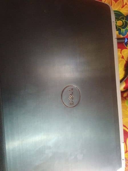 selling my laptop urgent 2