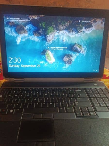 selling my laptop urgent 5