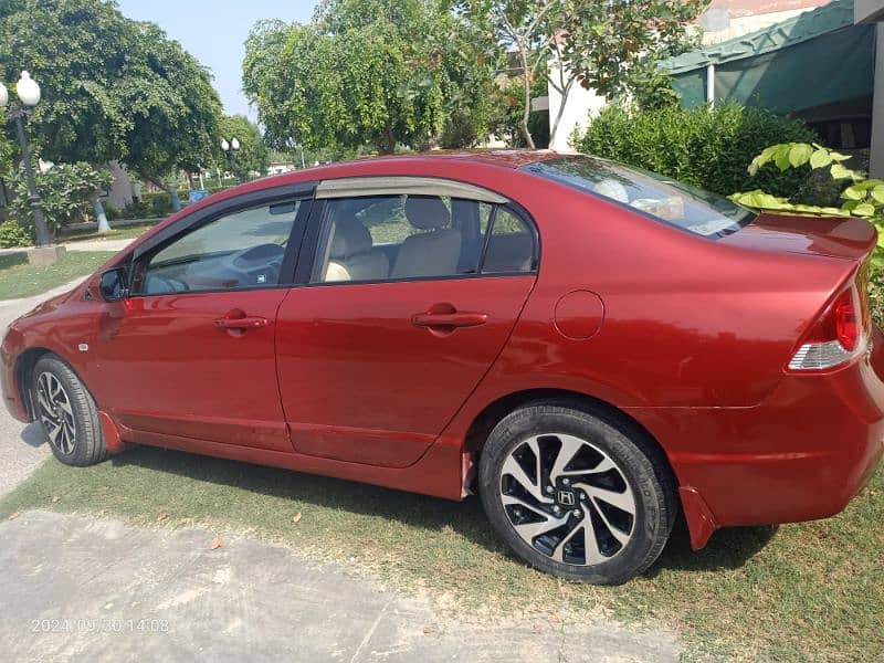 Excellent Honda civic 2010 4