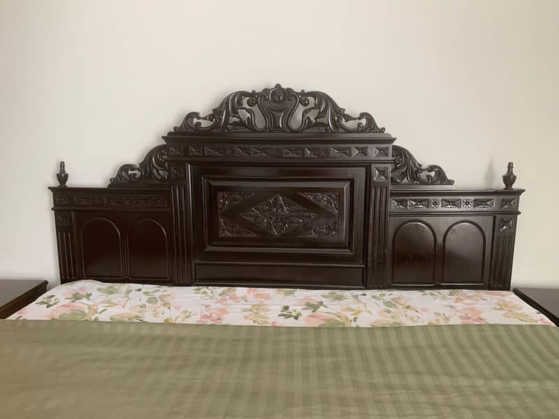 Designer Guild Bed Set for sale 2