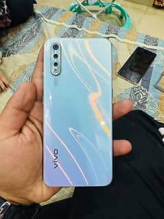 vivo s1