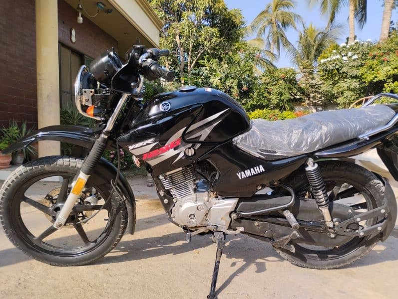 Yamaha ybr125 g 5