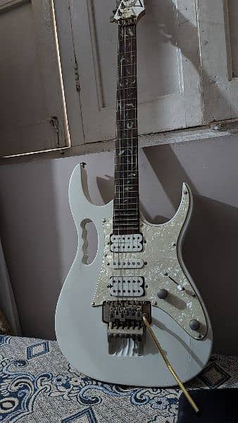 Ibanez JEM7V Steve Vai Signature Electric Guitar + Fender Amp (copy) 1