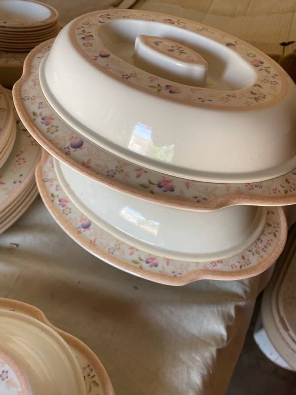 Brand New Dinner set for sale 4