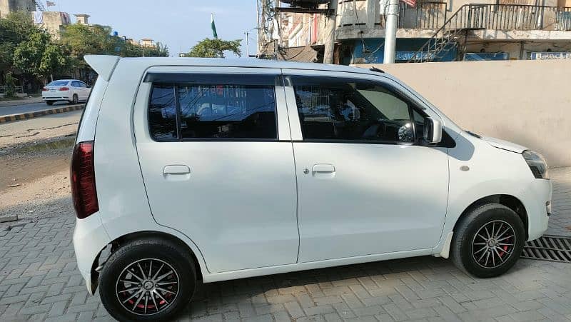 Suzuki Wagon R 2022 1