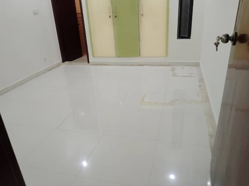 3 BED DD 1st floor PORTION FOR RENT 11