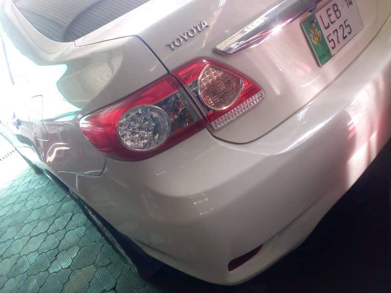 Toyota Corolla GLI 2013 4