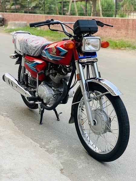 Honda 125 (2024) Model Number Laga howa ha  Number = 03016187376 3