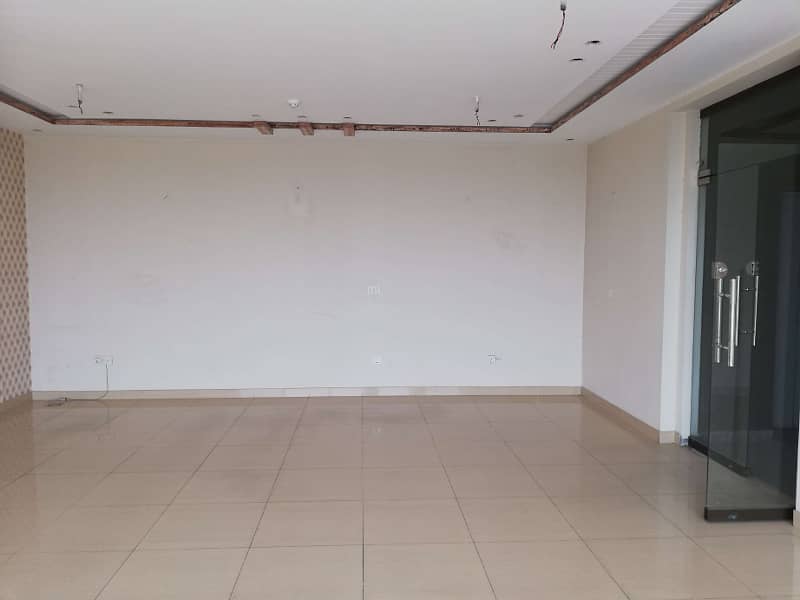 4.25 Marla 2nd Floor For Office Available for rent in Phase 8 Block C 1