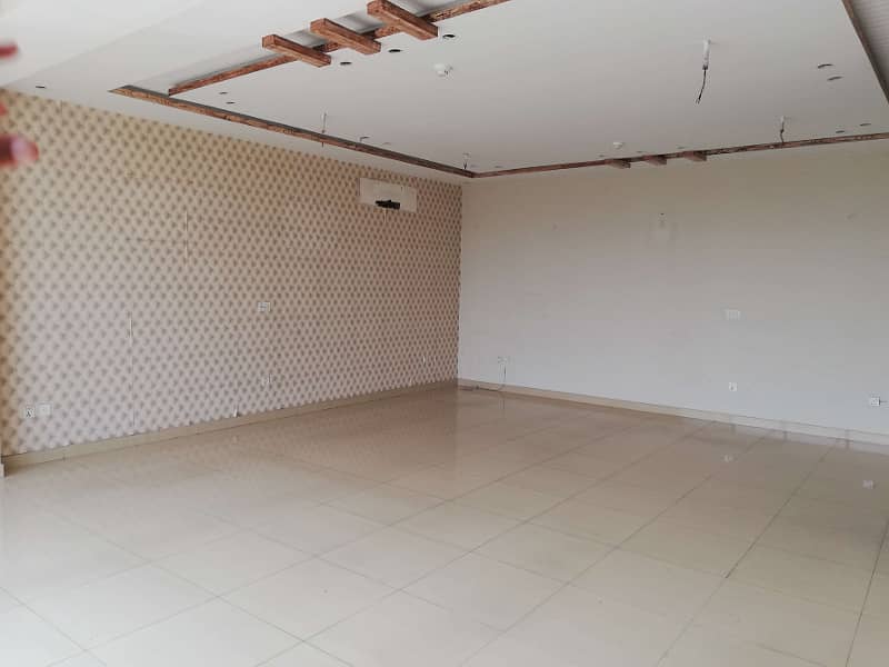 4.25 Marla 2nd Floor For Office Available for rent in Phase 8 Block C 4