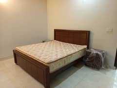 10 Marla 3 Bed Full Furnished Apartment For Rent In Askari 11 Sector B 0