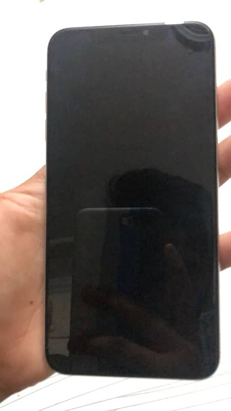 iphone xsmax 64gb PTA PAROVED 4