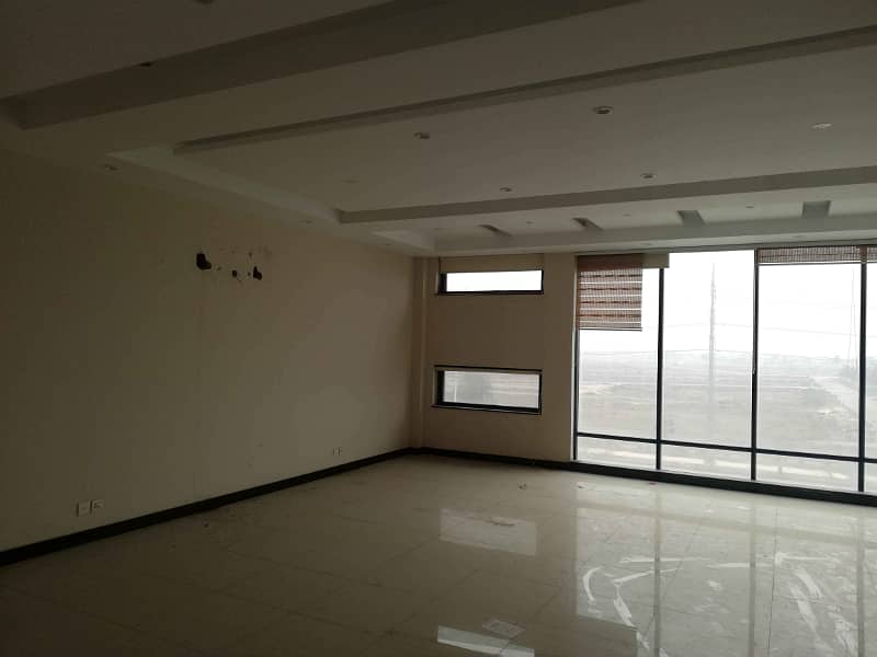 4.25 Marla 3rd Floor For Office Available for rent in Phase 8 Block C 2