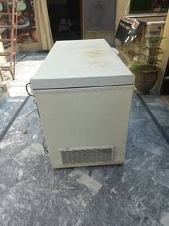 Deep Freezer urgently sale