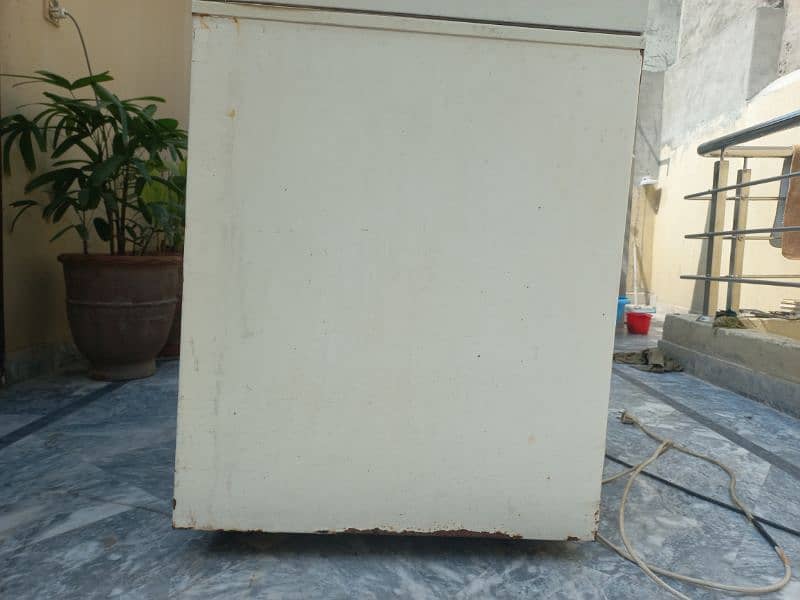 Deep Freezer urgently sale 3