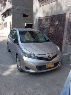 Toyota Vitz 2015