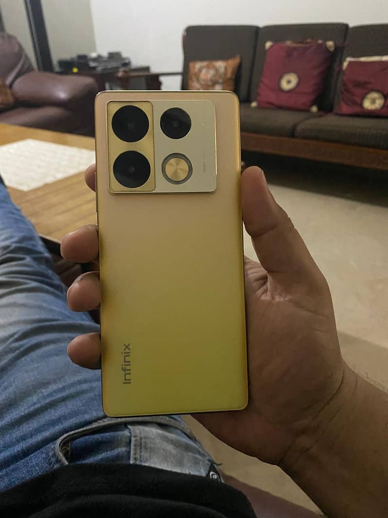 Infinix Note 40 pro 1