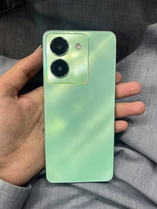 vivo y27s 2