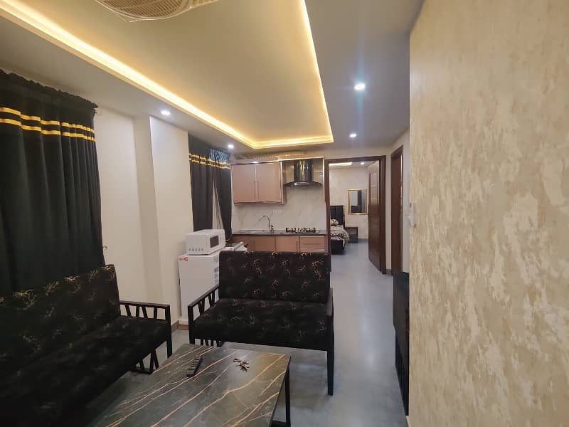 1 Bed Fully Funished Flat is Available For Rent In Secyor E Bahria Town Lahore 5