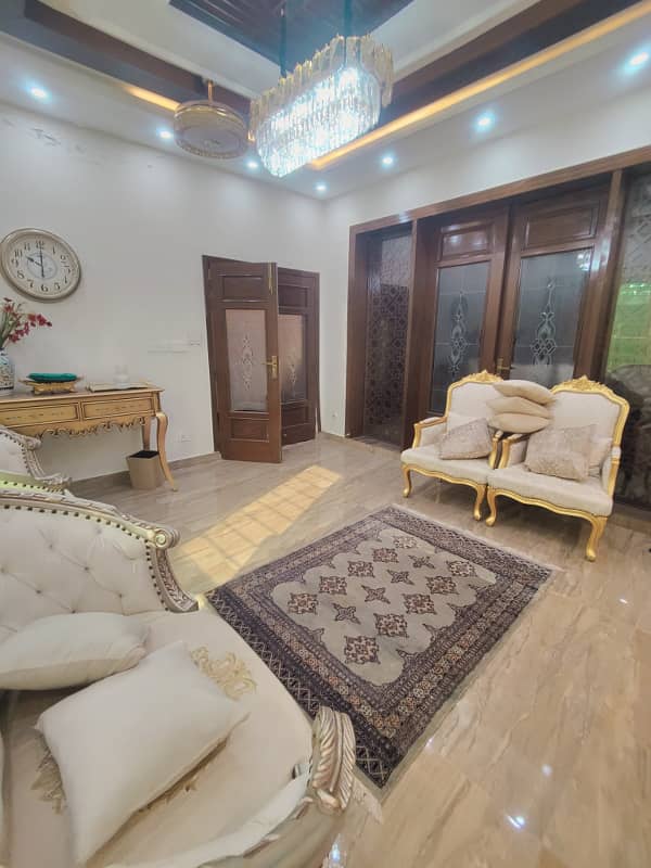 10 House Is Available For Rent In Jasmine Block Bahria Town Lahore 1