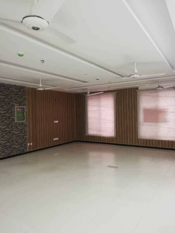 8 Marla 4th Floor For Office Available for rent in Phase 8 Block C 4