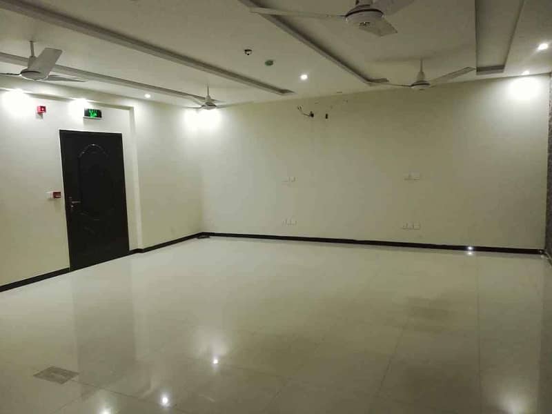 8 Marla 4th Floor For Office Available for rent in Phase 8 Block C 5