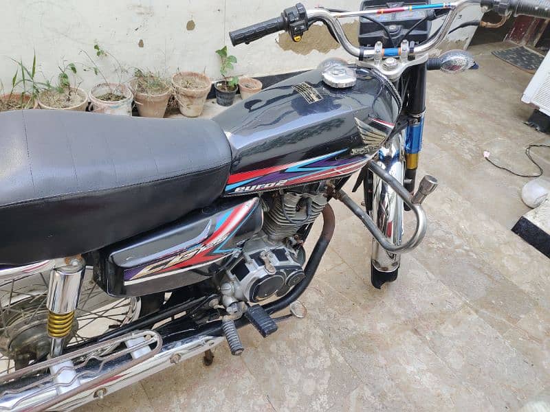 Honda 125Cg Good condition 5