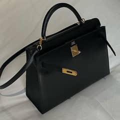 Hermes Kelly 25 Black leather, Gold hardware