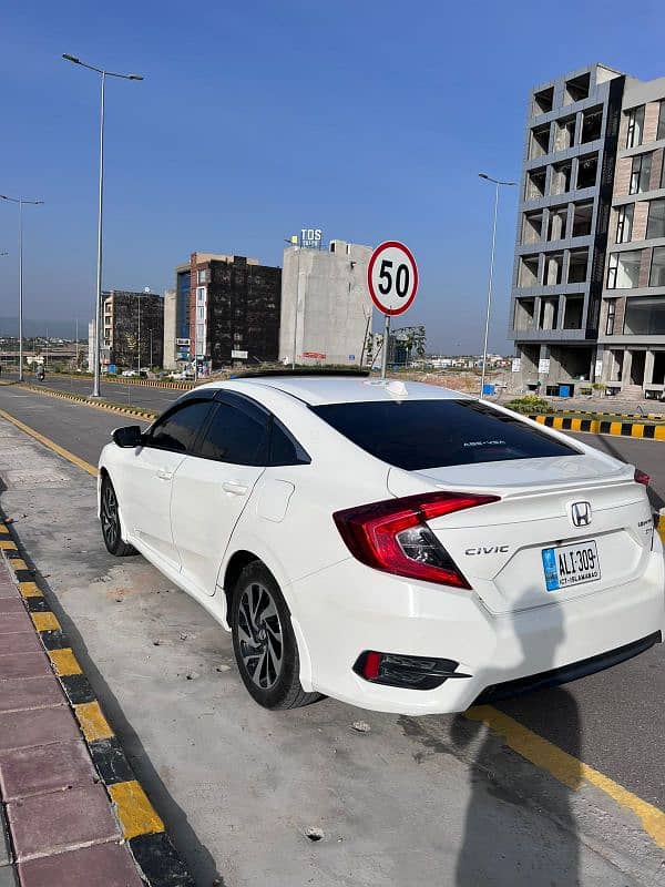 Honda Civic Oriel 2018 1