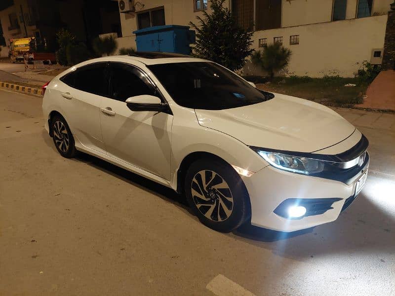 Honda Civic Oriel 2018 15