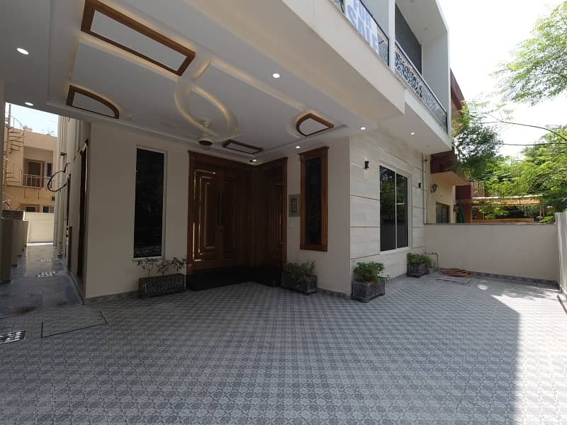 Corner House Available For Sale In Bahria Town Phase 4 1