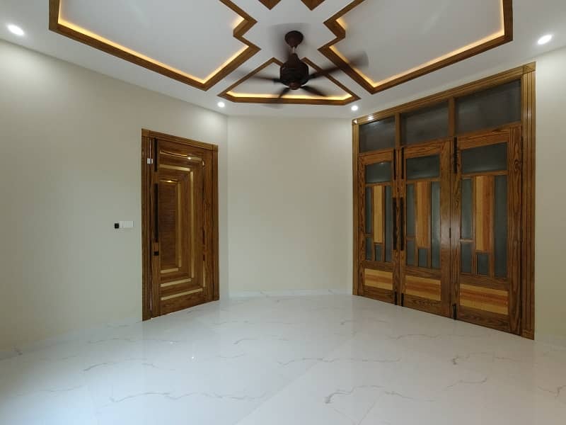 Corner House Available For Sale In Bahria Town Phase 4 4