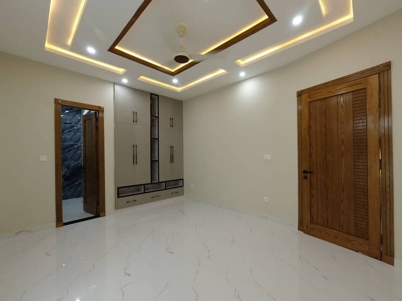 Corner House Available For Sale In Bahria Town Phase 4 14