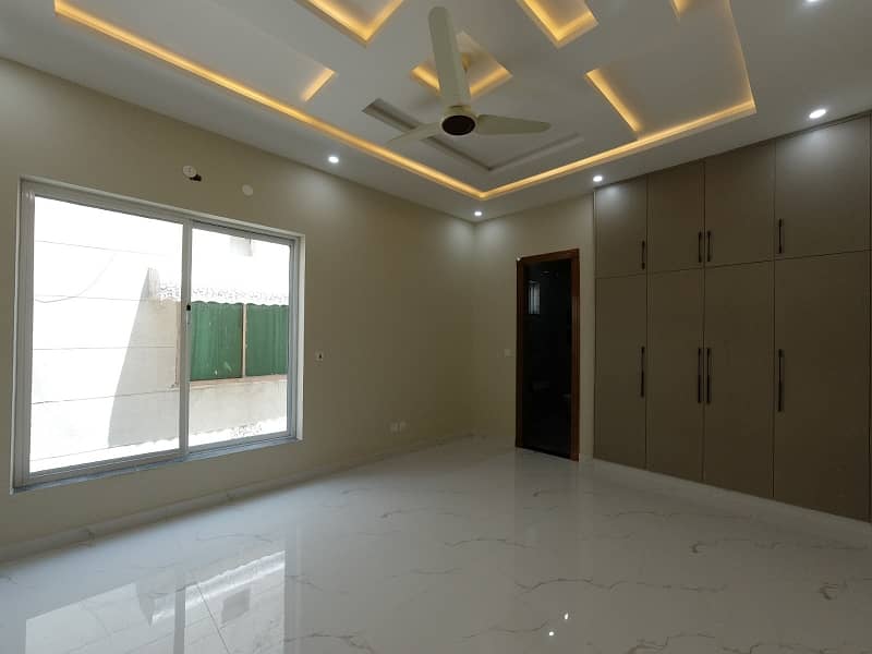 Corner House Available For Sale In Bahria Town Phase 4 24