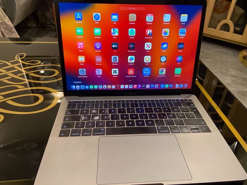 macbook pro 2017 3