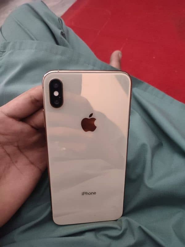 iphone xsmax I cloud locked 3