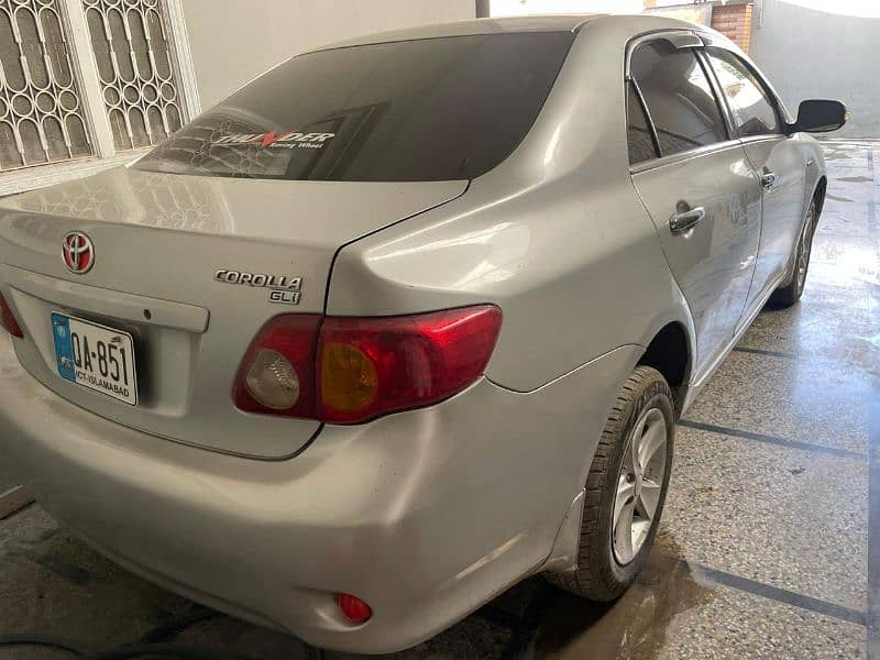 Toyota Corolla GLI 2010 3